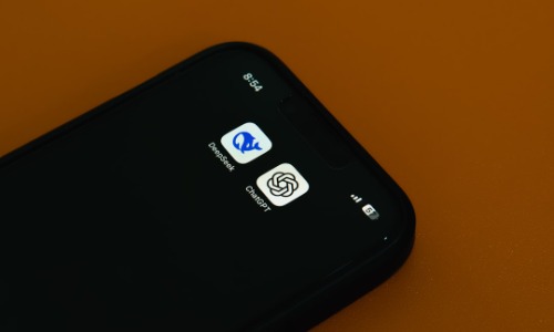 VMware vs VirtualBox: Which Virtualization Tool is Right for You?